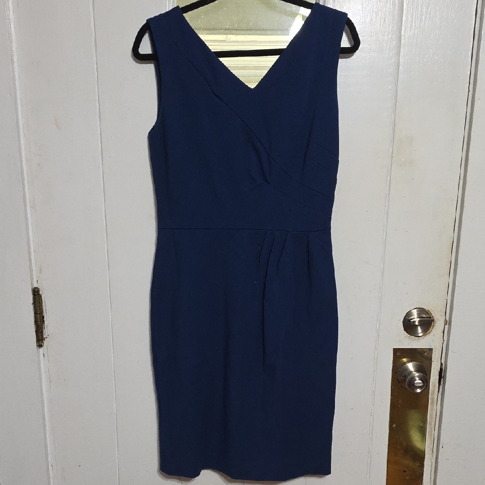 Antonio Melani Womes Dress Sleeveless Midnight Blue Stretch Pleats Sz 6 EUC